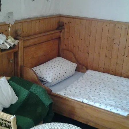 Gastehaus Zum Alten Schulhaus *