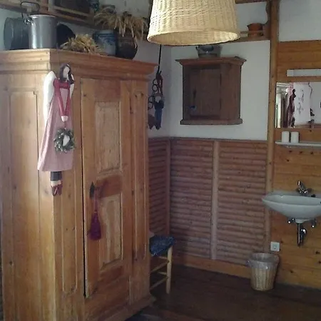 Gastehaus Zum Alten Schulhaus Guest house