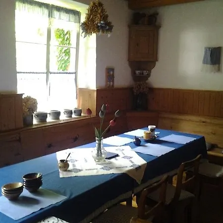 Gastehaus Zum Alten Schulhaus *
