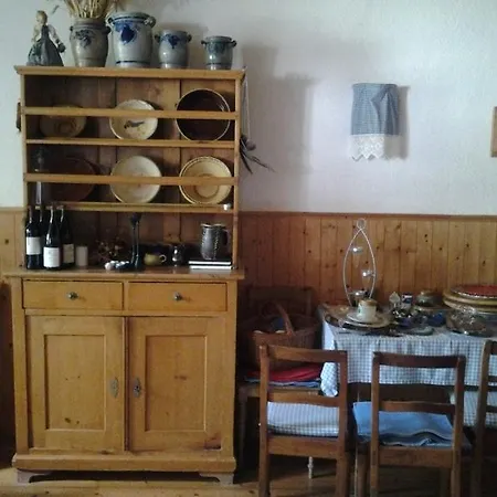 Gastehaus Zum Alten Schulhaus * Miltenberg