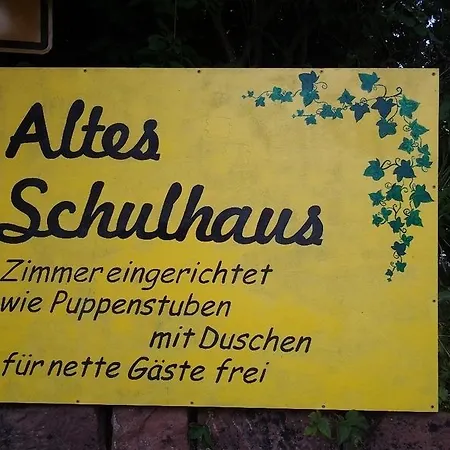 Πανσιόν Gastehaus Zum Alten Schulhaus Miltenberg